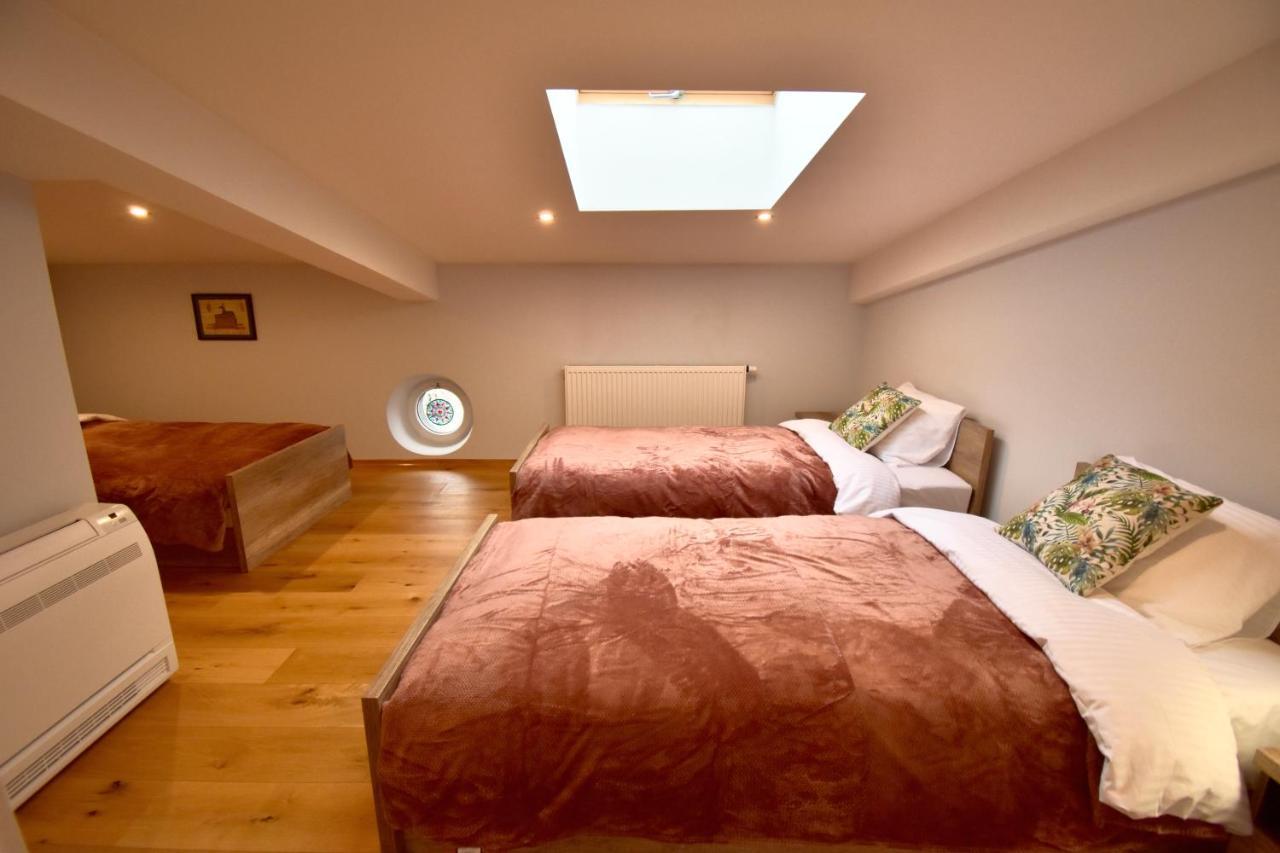 Krakow Krib Apartment ภายนอก รูปภาพ