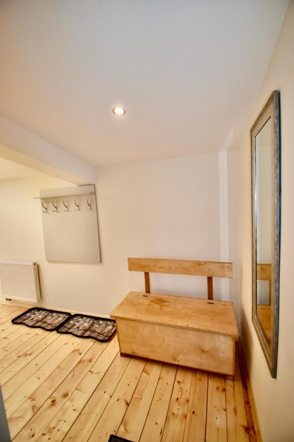 Krakow Krib Apartment ภายนอก รูปภาพ